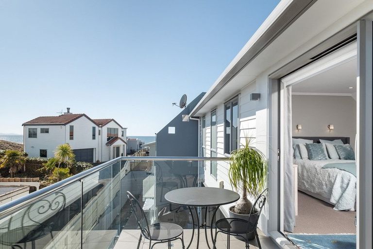 Photo of property in 369c Oceanbeach Road, Mount Maunganui, 3116