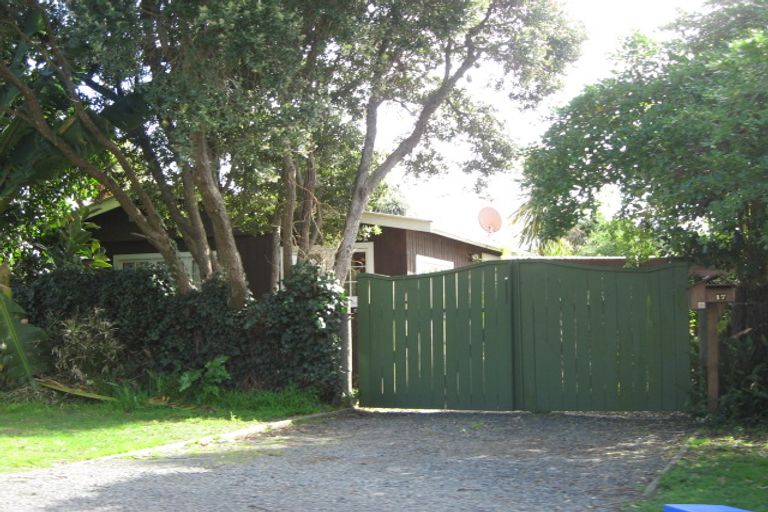 Photo of property in 17 Leyland Road, Te Awanga, 4102
