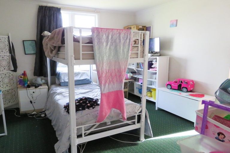 Photo of property in 17 Grey Road, Reefton, 7830