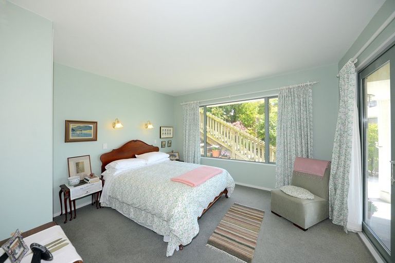 Photo of property in 185 Mount Pleasant Road, Mount Pleasant, Christchurch, 8081