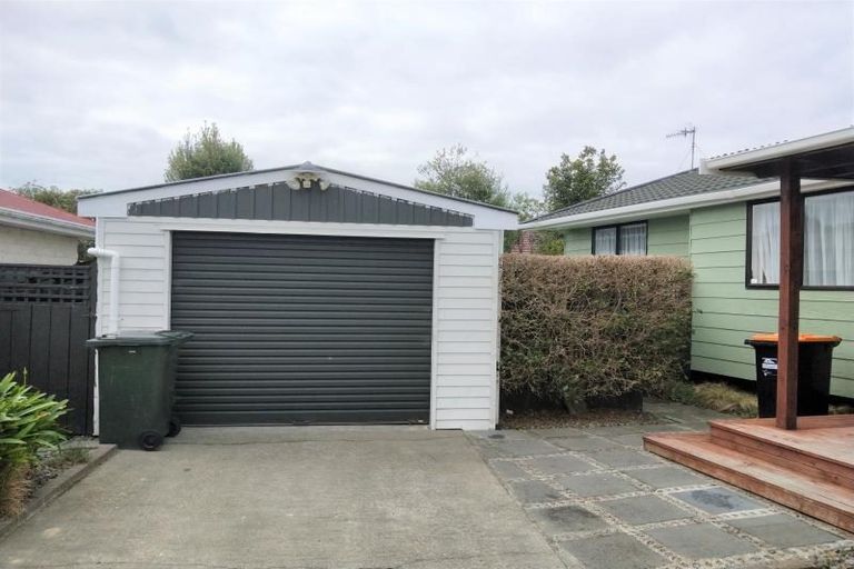 Photo of property in 16 Mercury Street, Milson, Palmerston North, 4414