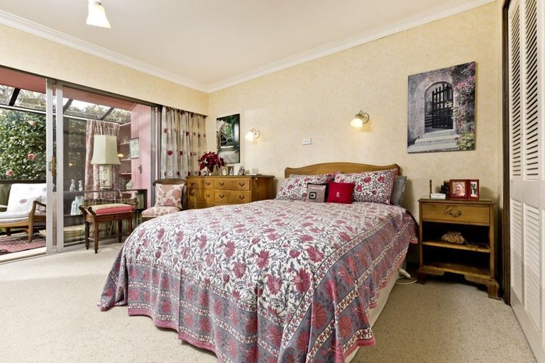 Photo of property in 2/19 Craig Road, Milford, Auckland, 0620