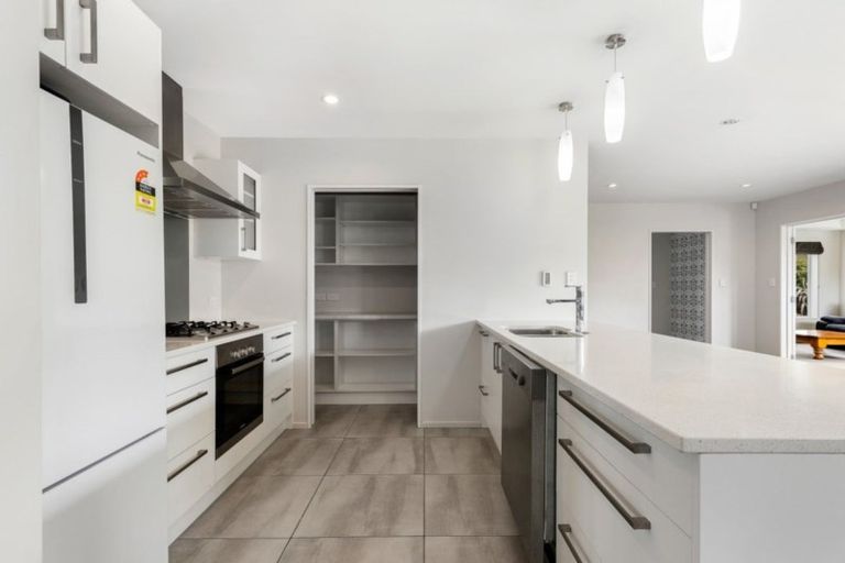 Photo of property in 12 Wattle Lane, Rangiora, 7400