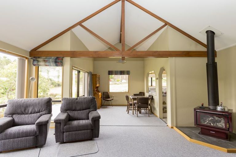 Photo of property in 17 Leven Street, South Hill, Oamaru, 9400