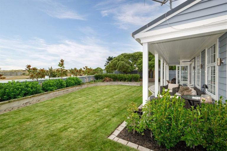Photo of property in 82 Aston Drive, Waimairi Beach, Christchurch, 8083