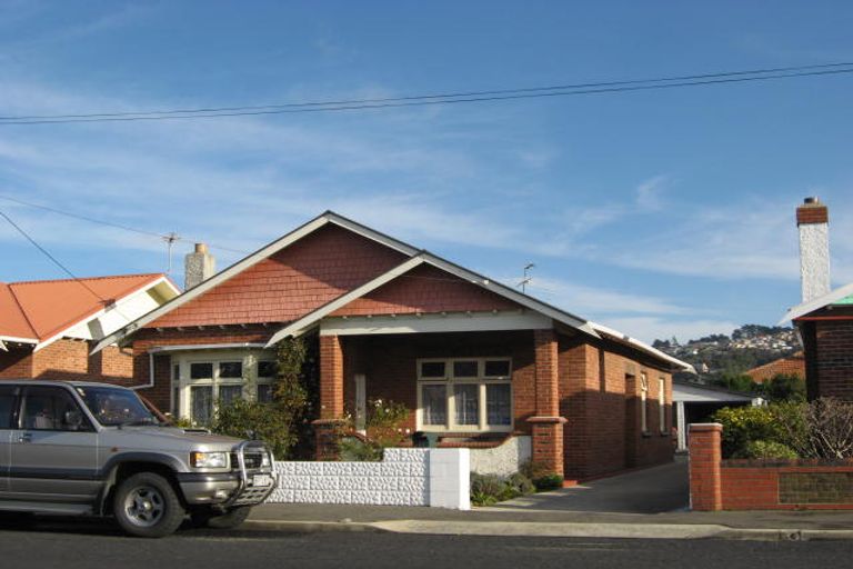 Photo of property in 14 East Avenue, Saint Kilda, Dunedin, 9012