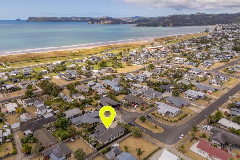 Photo of property in 31 Wells Place, Whitianga, 3510
