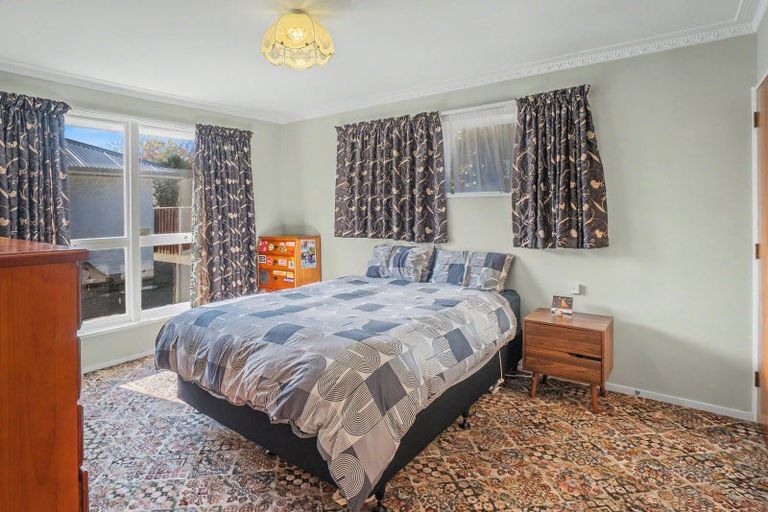 Photo of property in 2/4 Gothic Place, Ilam, Christchurch, 8041