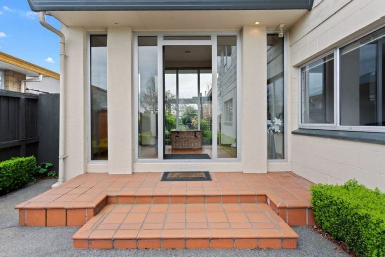 Photo of property in 14 Brogar Place, Casebrook, Christchurch, 8051
