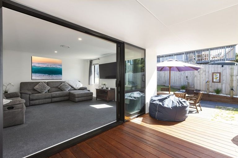 Photo of property in 8 Kitty Frazer Lane, Omaha, 0986