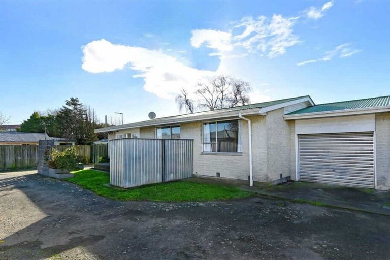 Photo of property in 1/43 Mclean Street, Linwood, Christchurch, 8062