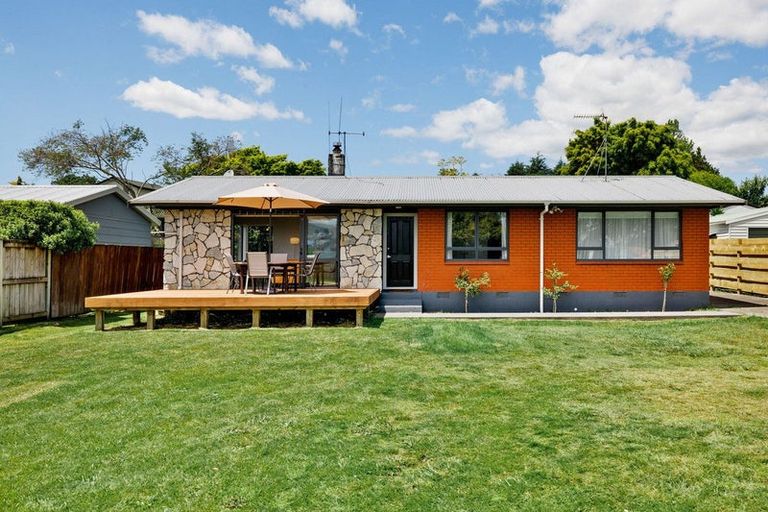 Photo of property in 42 Shakespeare Street, Leamington, Cambridge, 3432