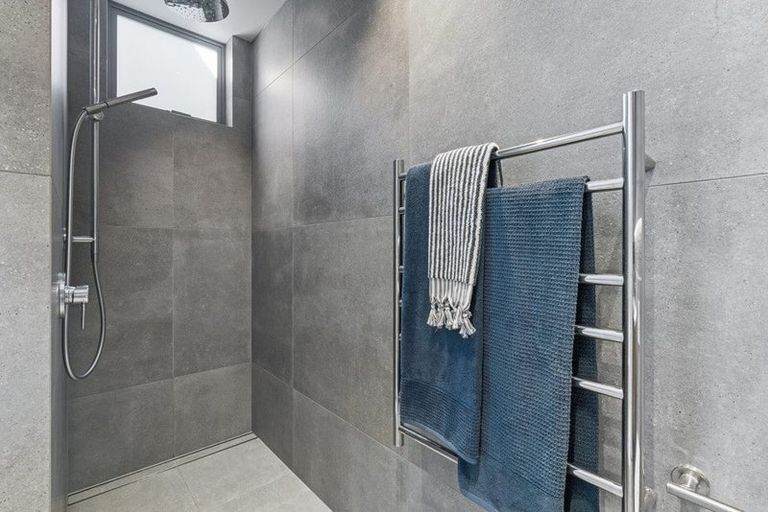 Photo of property in 3 Ngahere Street, Fendalton, Christchurch, 8041