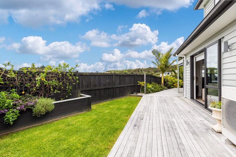 Photo of property in 60 Harvest Avenue, Orewa, 0931