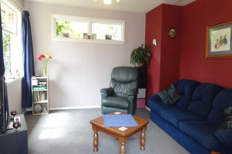 Photo of property in 33 Farrington Avenue, Bishopdale, Christchurch, 8053