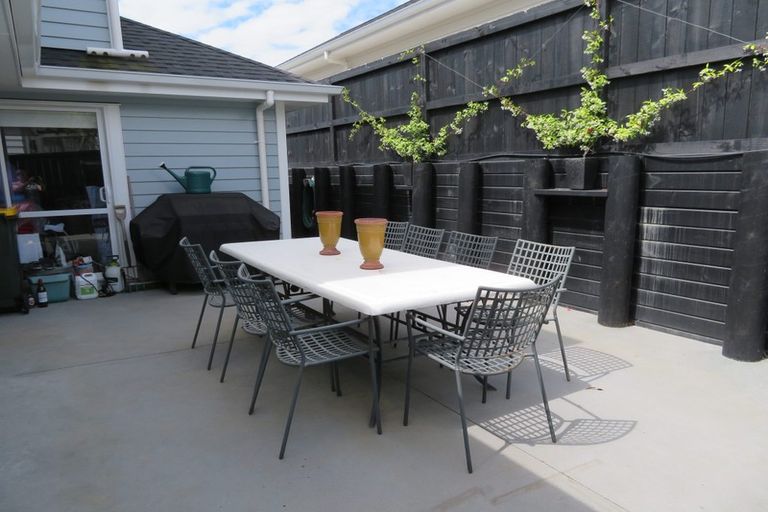 Photo of property in 2 Gibraltar Street, Howick, Auckland, 2014