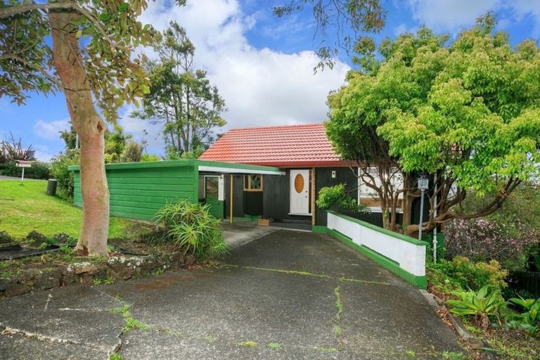 Photo of property in 79 Hadfield Street, Beach Haven, Auckland, 0626