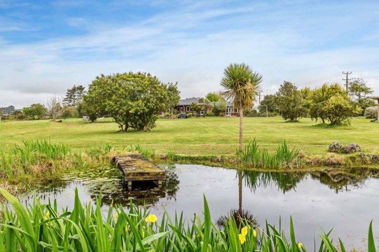 Photo of property in 500 Whitehills Road, Waitoki, Silverdale, 0994