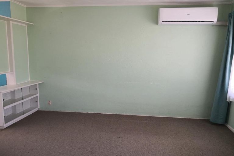 Photo of property in 4/39 Shakespeare Road, Milford, Auckland, 0620