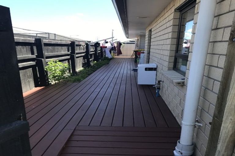 Photo of property in 16 Dalray Avenue, Takanini, 2112