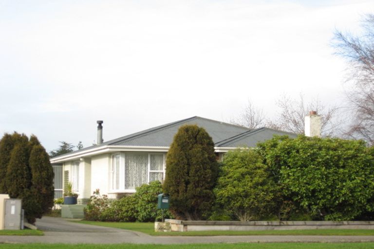 Photo of property in 755 Queens Drive, Waikiwi, Invercargill, 9810