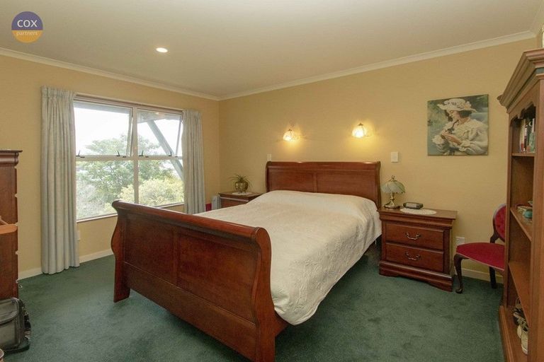 Photo of property in 23 Denholm Road, Hospital Hill, Napier, 4110