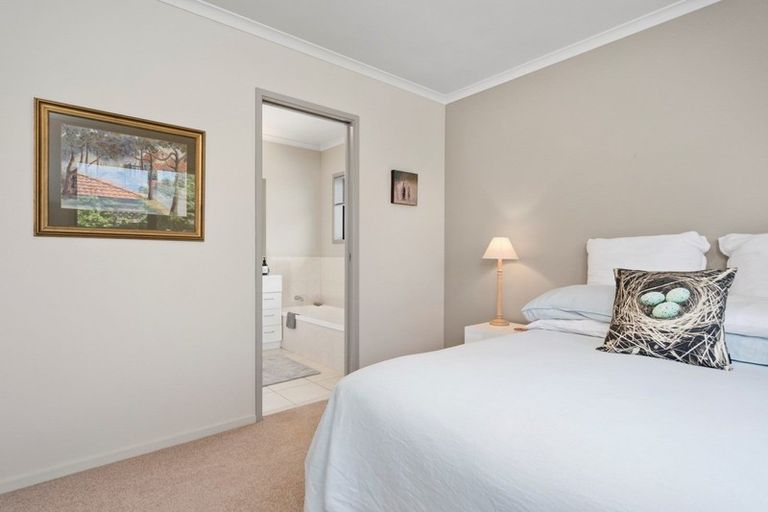 Photo of property in 31 Montego Drive, Papamoa Beach, Papamoa, 3118