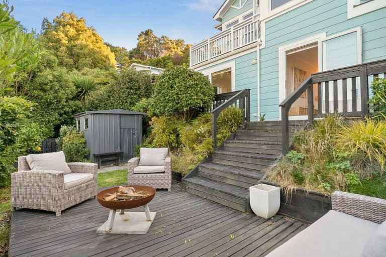 Photo of property in 27 Mortimer Terrace, Aro Valley, Wellington, 6021