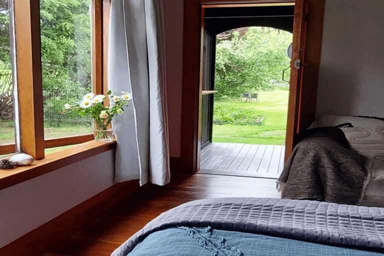 Photo of property in 18 Half Mile Road, Tuatapere, 9620