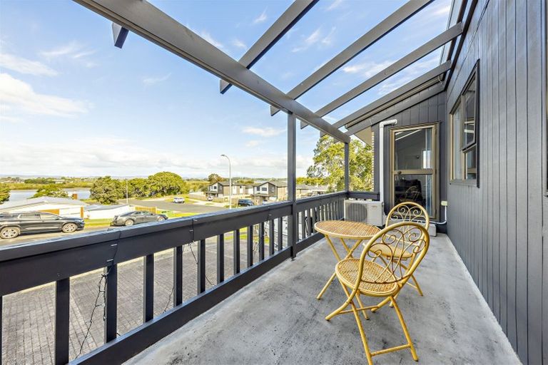 Photo of property in 47 Evans Road, Weymouth, Auckland, 2103