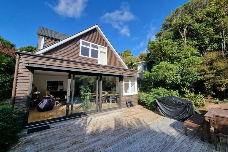 Photo of property in 10 Wilton Road, Wadestown, Wellington, 6012