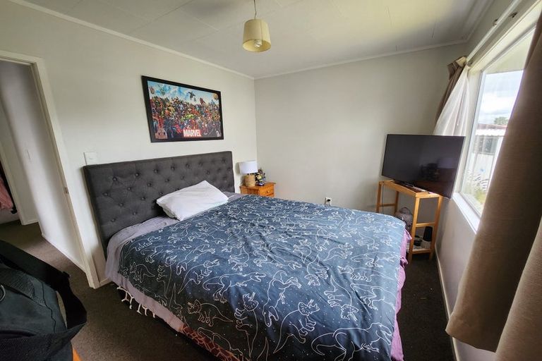 Photo of property in 60 Burundi Avenue, Clendon Park, Auckland, 2103