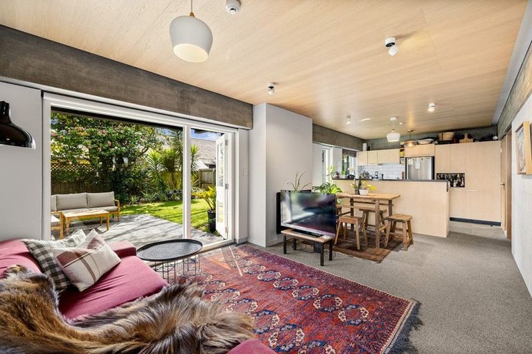 Photo of property in 1/63 Papanui Road, Merivale, Christchurch, 8014