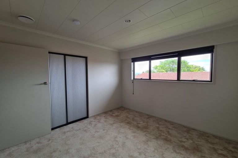 Photo of property in 25 Truby King Street, Merrilands, New Plymouth, 4312