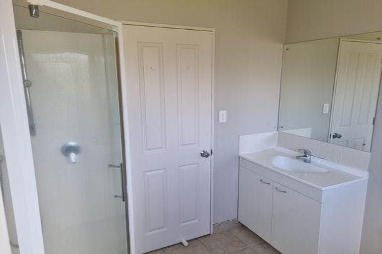 Photo of property in 16 Whitbourne Heights, Manurewa, Auckland, 2105