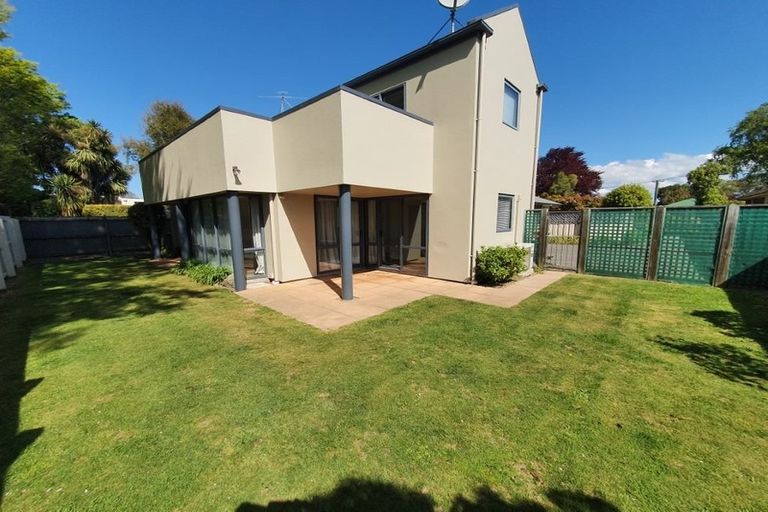 Photo of property in 10a Bevington Street, Avonhead, Christchurch, 8042