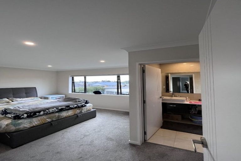 Photo of property in 8b Bunnythorpe Road, Papakura, 2110