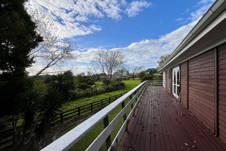 Photo of property in 339 Whitford Road, Whitford, Howick, 2571