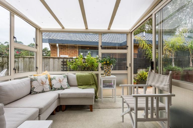 Photo of property in 116 Oxford Street, Tawa, Wellington, 5028