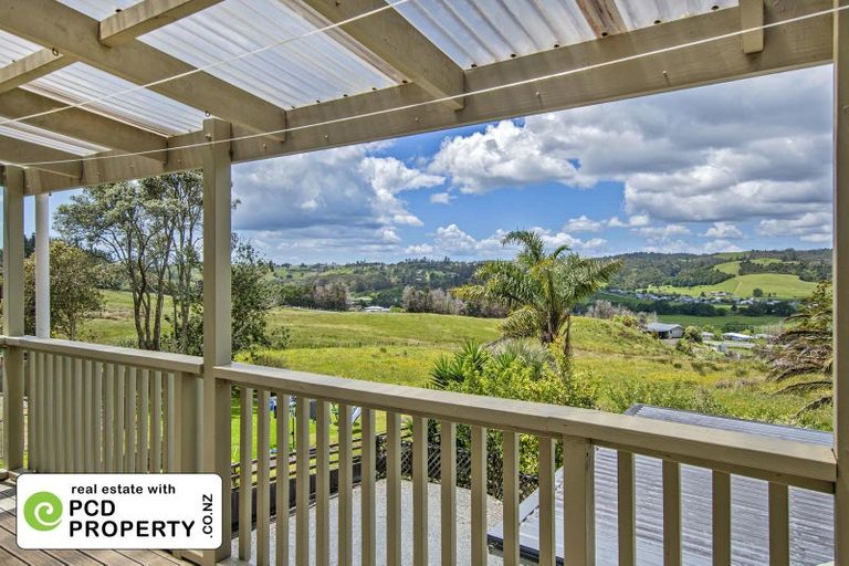 Photo of property in 5 Boundary Road, Hikurangi, 0114