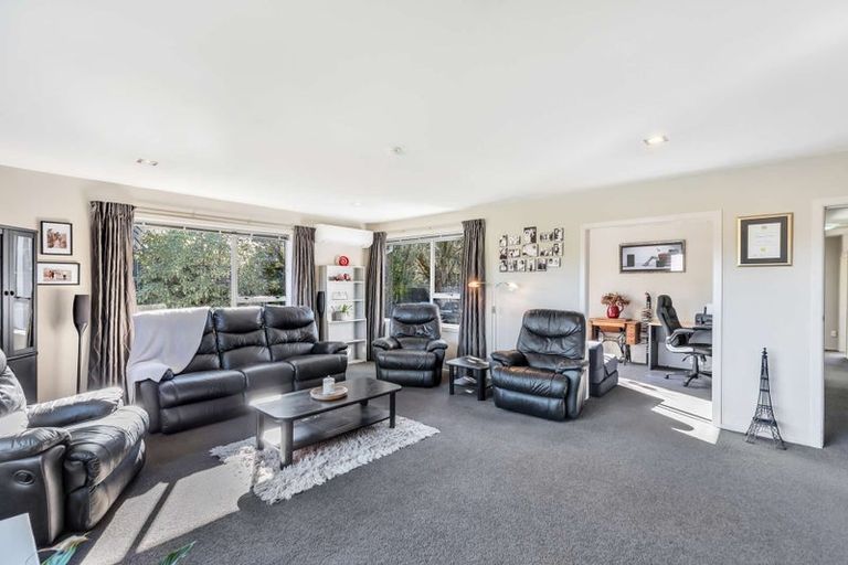Photo of property in 20 Ashwood Street, Parklands, Christchurch, 8083