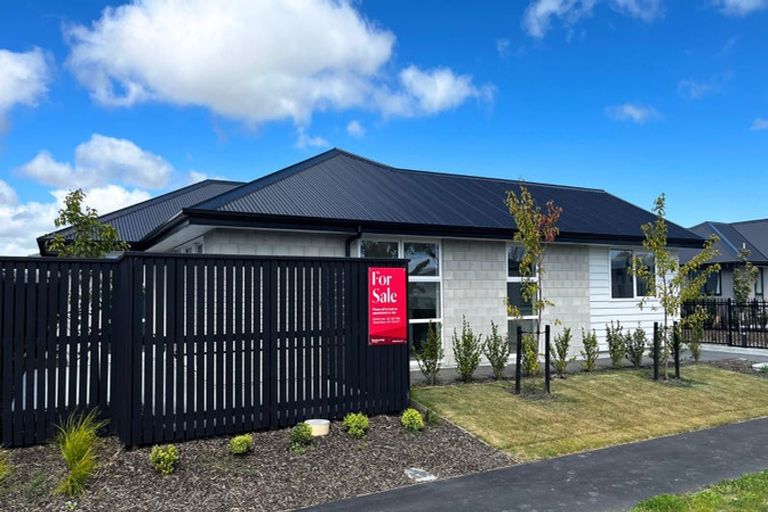 Photo of property in 5 Matai Springs Drive, Halswell, Christchurch, 8025