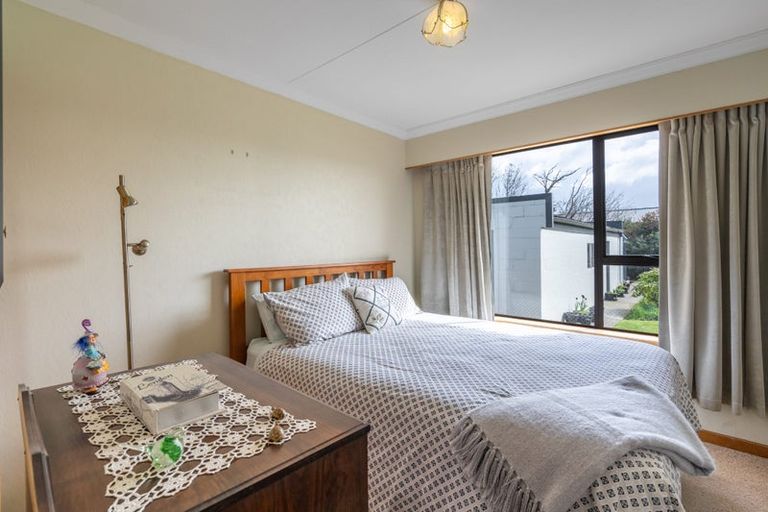 Photo of property in 144 Derwent Crescent, Glengarry, Invercargill, 9810