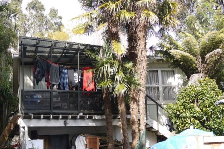 Photo of property in 2/64 Alton Avenue, Hillcrest, Auckland, 0627