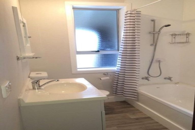 Photo of property in 76 Thomson Street, Tinwald, Ashburton, 7700