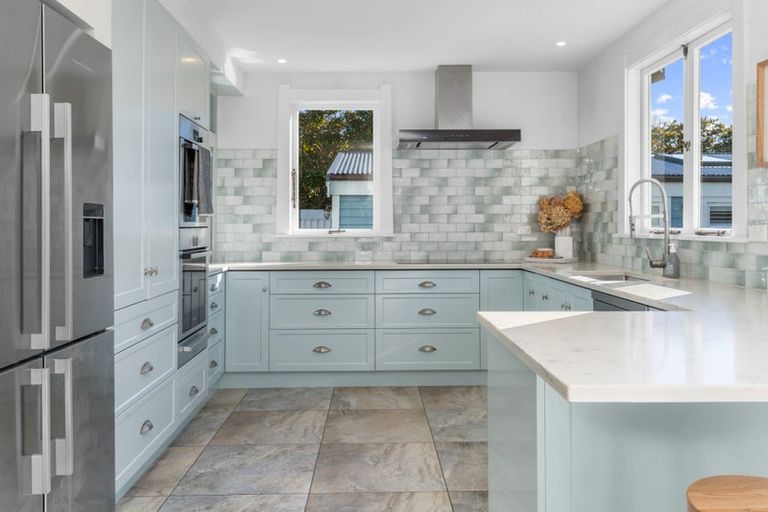 Photo of property in 18 Allister Avenue, Merivale, Christchurch, 8014