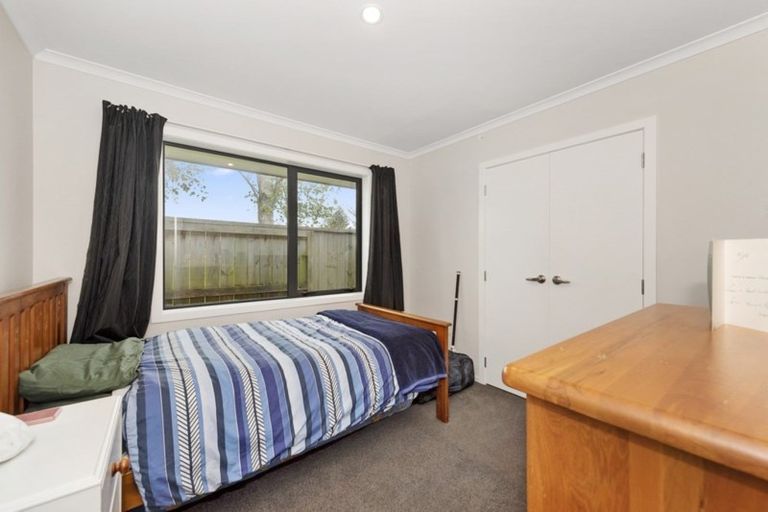 Photo of property in 15 Oolong Court, Huntington, Hamilton, 3210