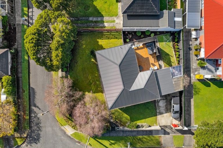 Photo of property in 14 Tararua Street, Trentham, Upper Hutt, 5018