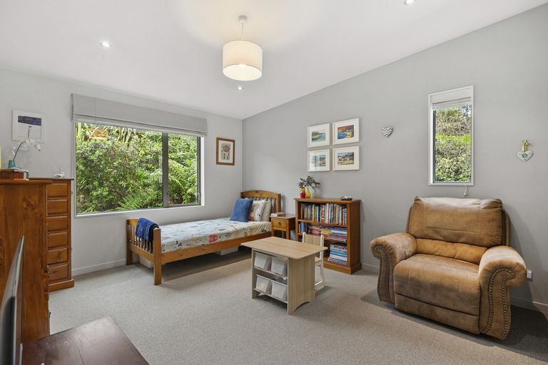 Photo of property in 4 Seddon Street, Ravensbourne, Dunedin, 9022