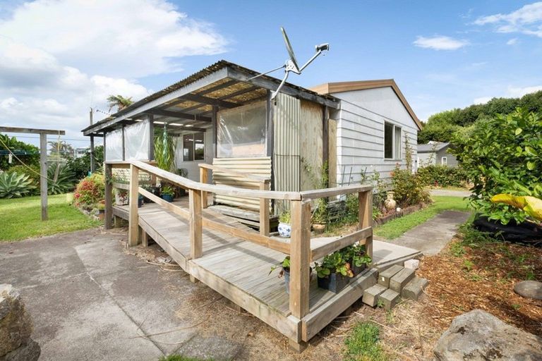 Photo of property in 34 Koutunui Road, Athenree, Waihi Beach, 3177